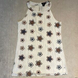 Papillon embroidered floral mini dress Women’s Large white dress with flowers
